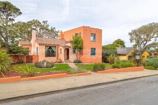 940 14th St in Pacific Grove, CA - Building Photo