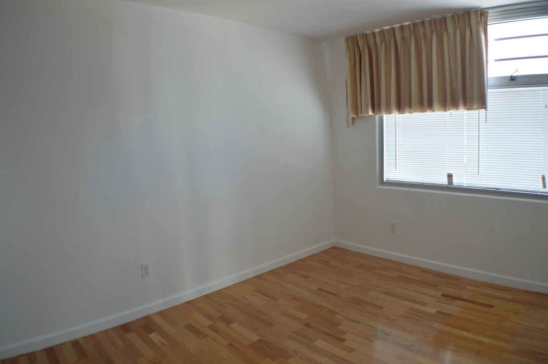 1133 Waimanu St in Honolulu, HI - Building Photo