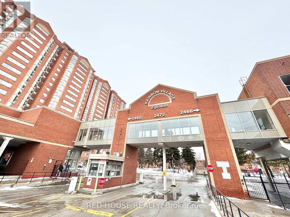 2460 Eglinton Ave E in Toronto, ON - Building Photo