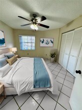 4732 NW 98th Pl in Doral, FL - Building Photo - Building Photo