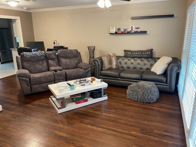 property at 4033 Woodcraft St