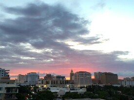 3410 Coral Wy in Miami, FL - Building Photo