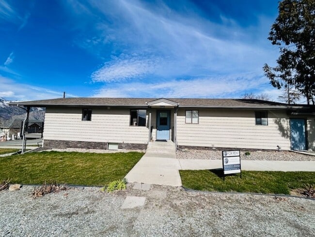 property at 250 S Harris Ave