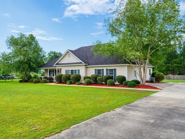 property at 2915 Buckeye Dr