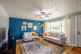 1020 E Diamond Way in Sandy, UT - Building Photo