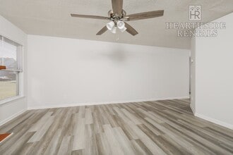 143 W Victoria Ct in Greenville, NC - Building Photo - Building Photo