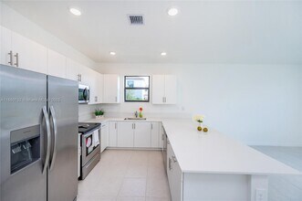 11856 SW 241 Ter in Princeton, FL - Building Photo - Building Photo