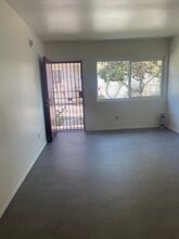 1924 Workman St, Unit 1924 in Los Angeles, CA - Foto de edificio - Building Photo