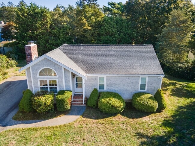 27 Bellavista Dr in Bourne, MA - Building Photo - Building Photo