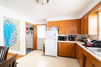 1938 Franklin St in Cedar Falls, IA - Building Photo - Building Photo