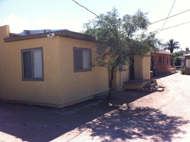 837-841 E 8th St in Tucson, AZ - Building Photo - Building Photo