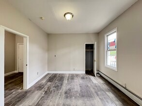 79 Myrtle Ave, Unit 2 in Jersey City, NJ - Building Photo - Building Photo