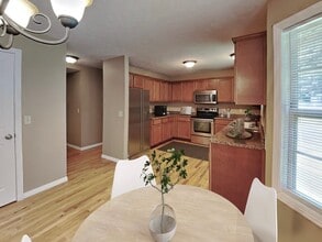 114 N Peach Brook in Nixa, MO - Building Photo - Building Photo