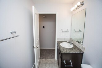 13206 Avenue V in Lubbock, TX - Building Photo - Building Photo