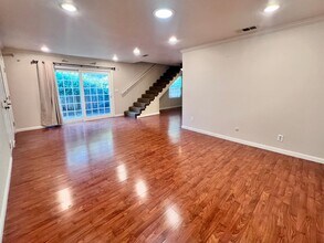 70 W Sierra Ave in Fresno, CA - Building Photo - Building Photo