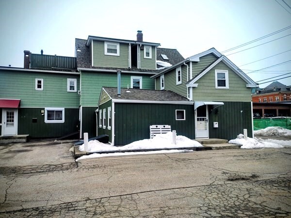 property at 65 East St