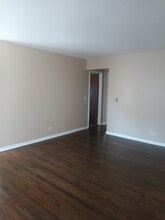 425 Lincoln Ave in Fox River Grove, IL - Building Photo - Building Photo