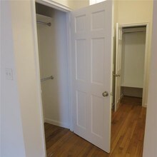 243 E 83rd St-Unit -B4 in New York, NY - Building Photo - Building Photo