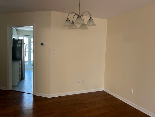 114 Pickett Ln in Cary, NC - Foto de edificio - Building Photo