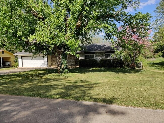 property at 117 Cynthia Ave