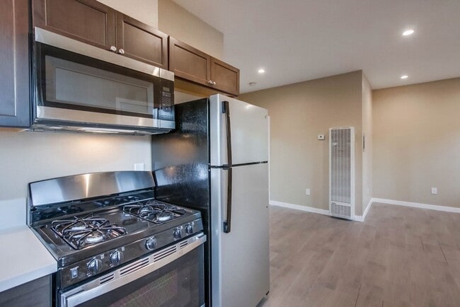 property at 1602 S 38th St