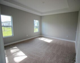 201 Mocoro St in Punta Gorda, FL - Foto de edificio - Building Photo