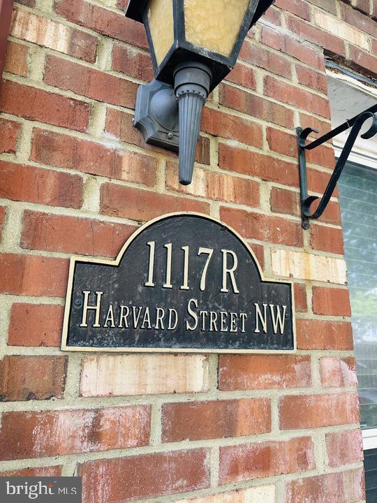 1117 Harvard St NW in Washington, DC - Building Photo - Building Photo