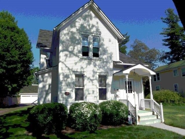 property at 7 Cole St