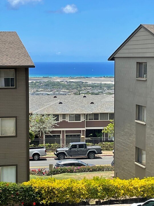 92-1132-1132 Panana St in Kapolei, HI - Building Photo
