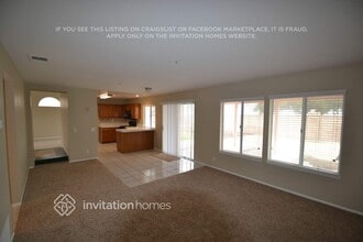 2845 W Fairview Dr in Rialto, CA - Foto de edificio - Building Photo