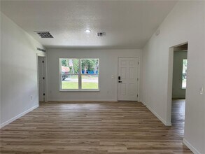 3244 E Deal St in Inverness, FL - Building Photo - Building Photo