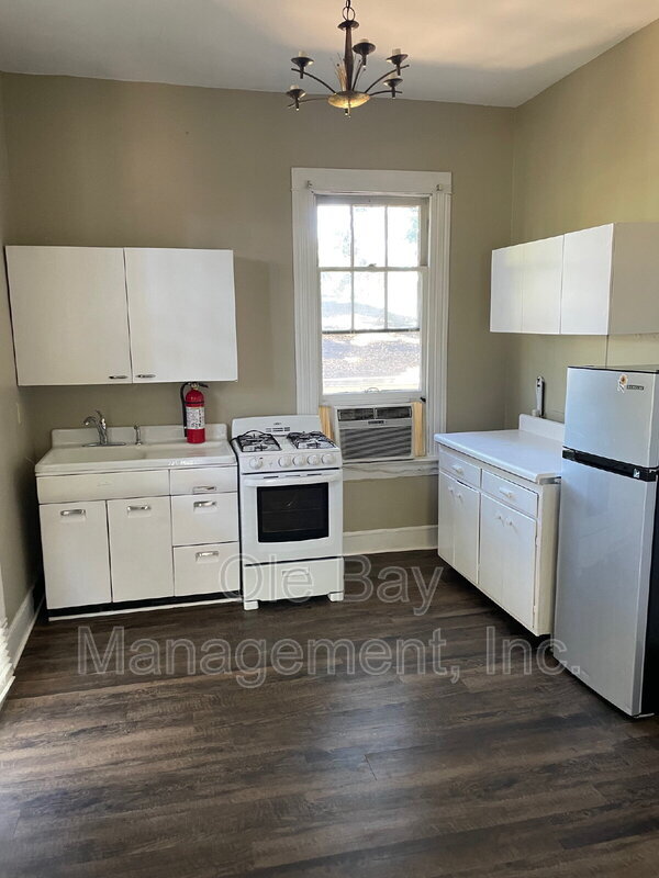 1055 Church St in Mobile, AL - Building Photo - Building Photo