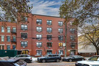 104 Luquer St in Brooklyn, NY - Building Photo - Building Photo