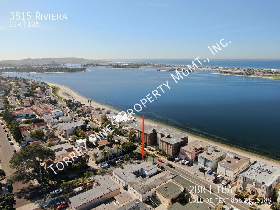 3815 Riviera Dr in San Diego, CA - Building Photo