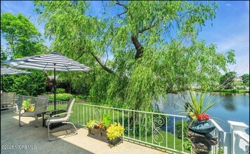 400 Ocean Rd in Spring Lake, NJ - Building Photo - Building Photo