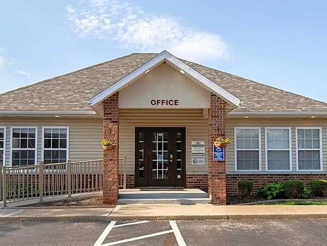 Watermill Park Apartments in Springfield, MO - Foto de edificio - Building Photo