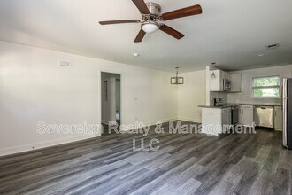 3366 Delmar Ln NW in Atlanta, GA - Building Photo - Building Photo