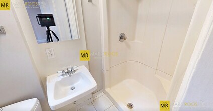 39 Dana St, Unit 8 in Cambridge, MA - Building Photo - Building Photo