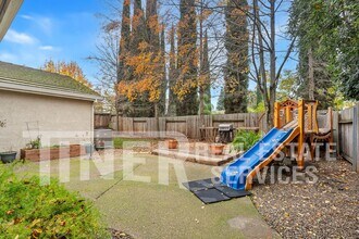 134 John Henry Cir in Folsom, CA - Building Photo - Building Photo