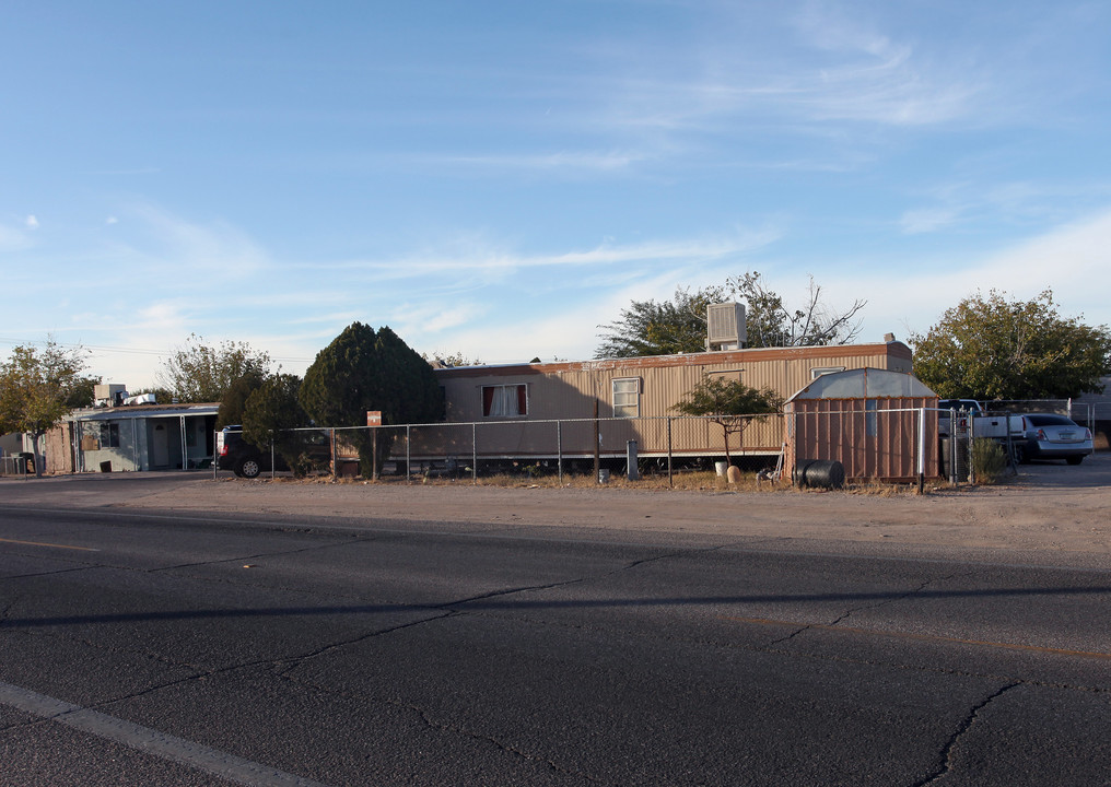 Mobile Home Park - 24 Spaces in Tucson, AZ - Building Photo