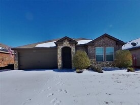 3612 Skelton St in Denton, TX - Building Photo