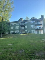1001 Brookhollow Dr in Fayetteville, NC - Building Photo