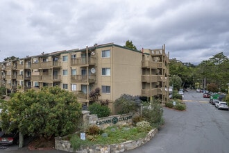 Crown Colony in Daly City, CA - Building Photo - Building Photo