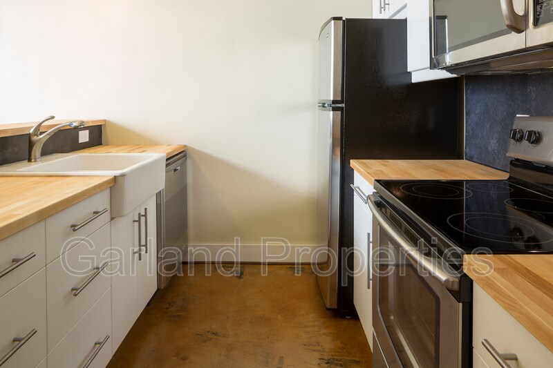 425 Campbell Ave SW in Roanoke, VA - Building Photo