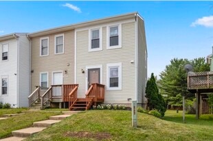 3045 Shepperton Ter, Unit Room 1 in Silver Spring, MD - Building Photo