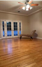 1552 Crater Ln in Los Angeles, CA - Foto de edificio - Building Photo