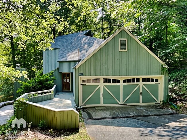 property at 4940 Karls Gate Dr