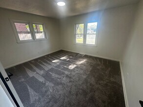 1409 Pacific St in St. Joseph, MO - Building Photo - Building Photo