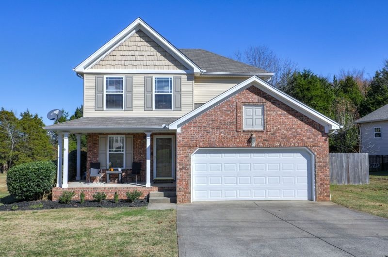 411 Tucker Trice Blvd in Lebanon, TN - Foto de edificio