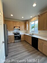 15643 SE Kensington Dr in Clackamas, OR - Building Photo - Building Photo